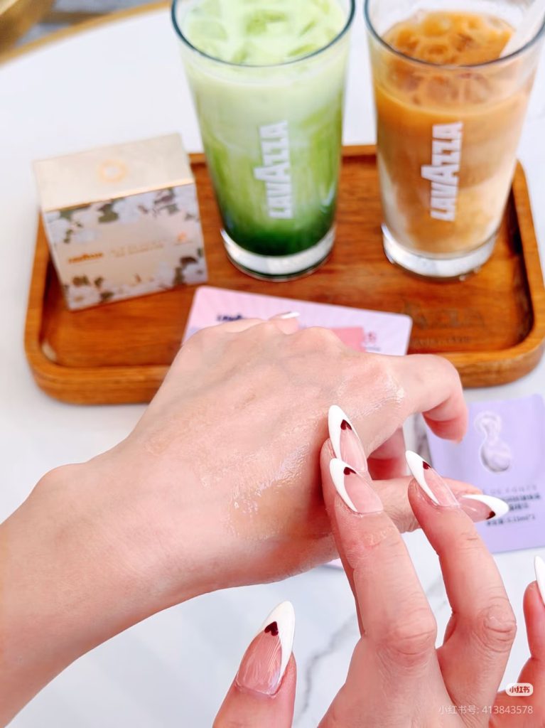 Lavazza cobranding REDnote
